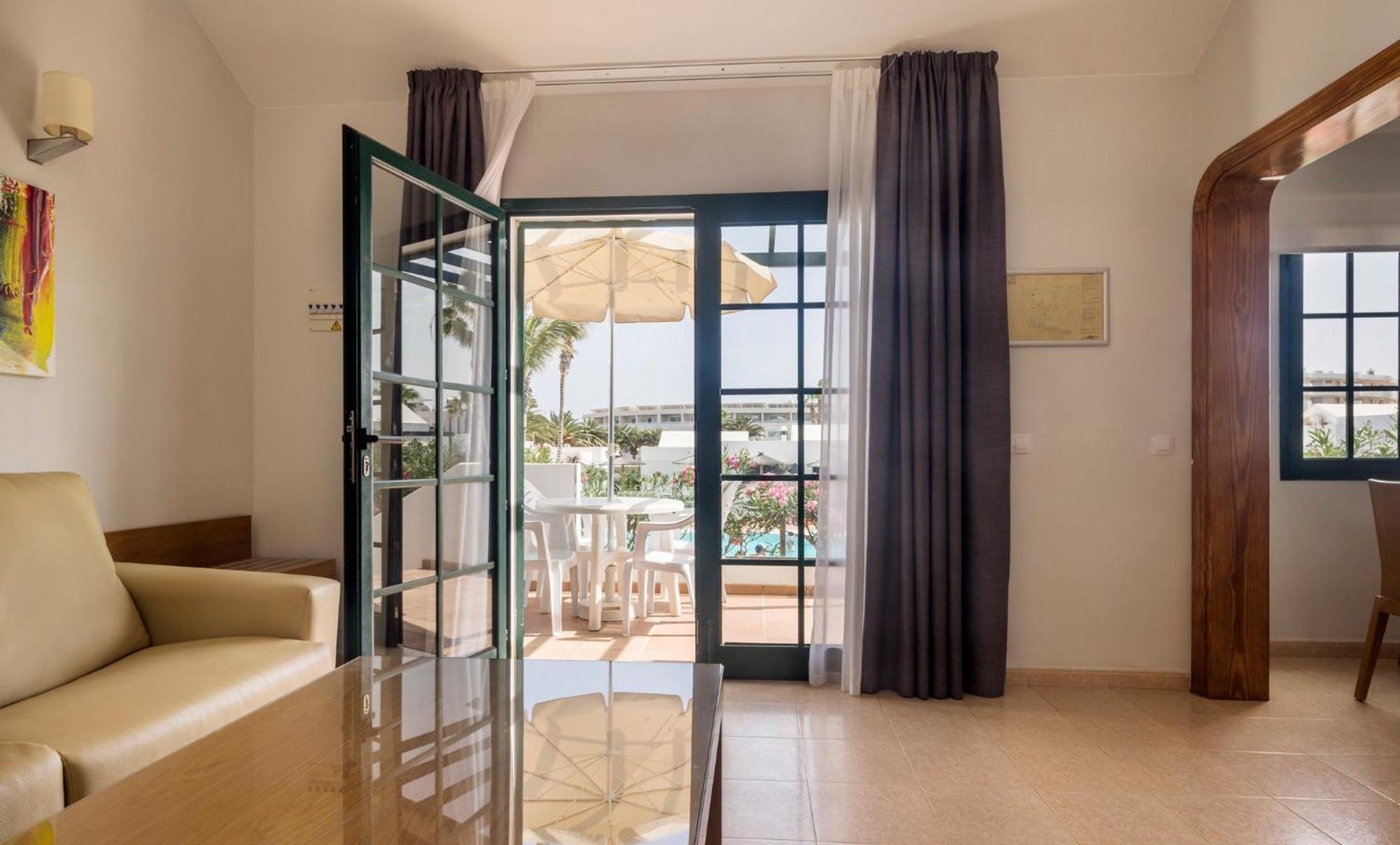 Ilunion Costa Sal Lanzarote Aparthotel Puerto del Carmen  Szoba fotó