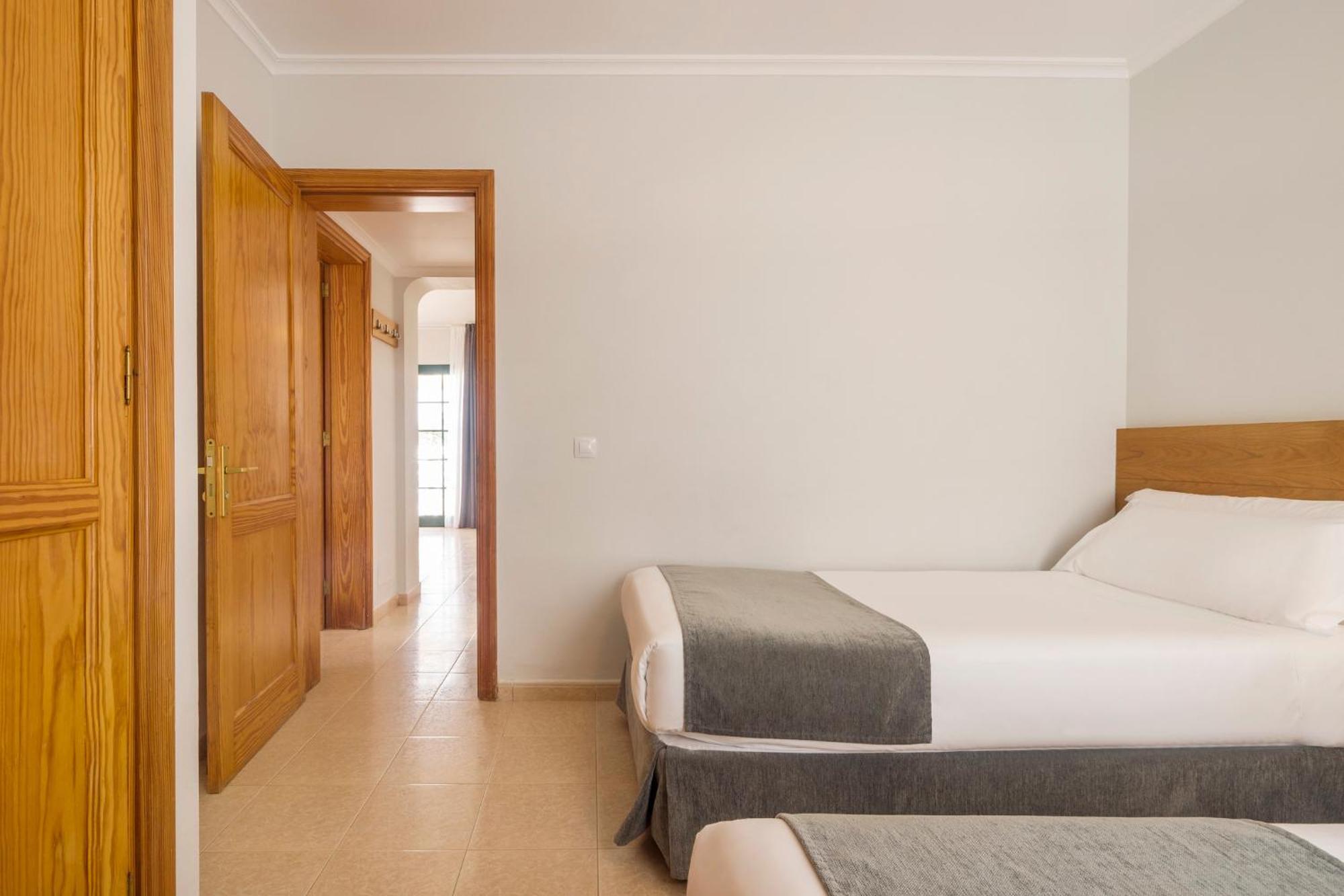 Ilunion Costa Sal Lanzarote Aparthotel Puerto del Carmen  Szoba fotó